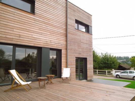 Faire construire une maison contemporaine en ossature bois avec E2R Maisons Bois à Isneauville, 76.